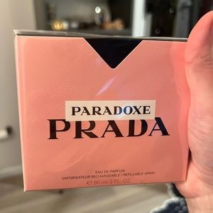 Prada Paradoxe full size